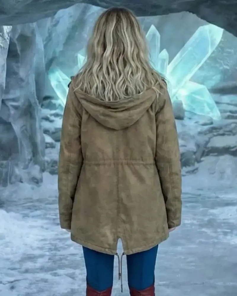 hodded-supergirl-jacket.webp