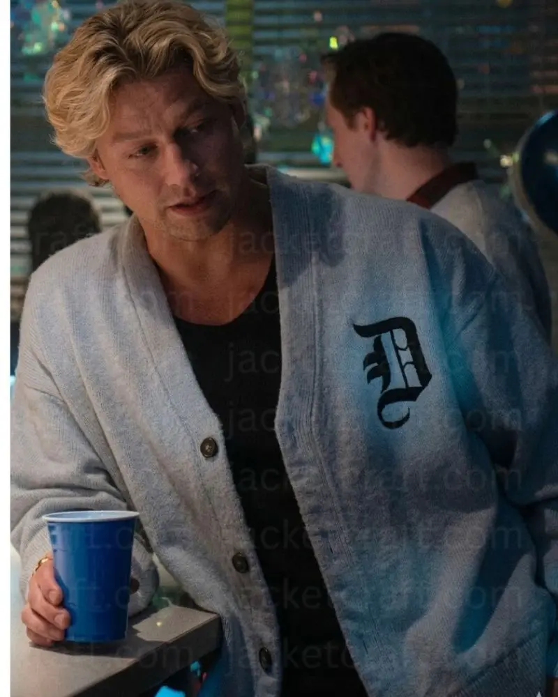 Kalyn-grey-jacket.webp