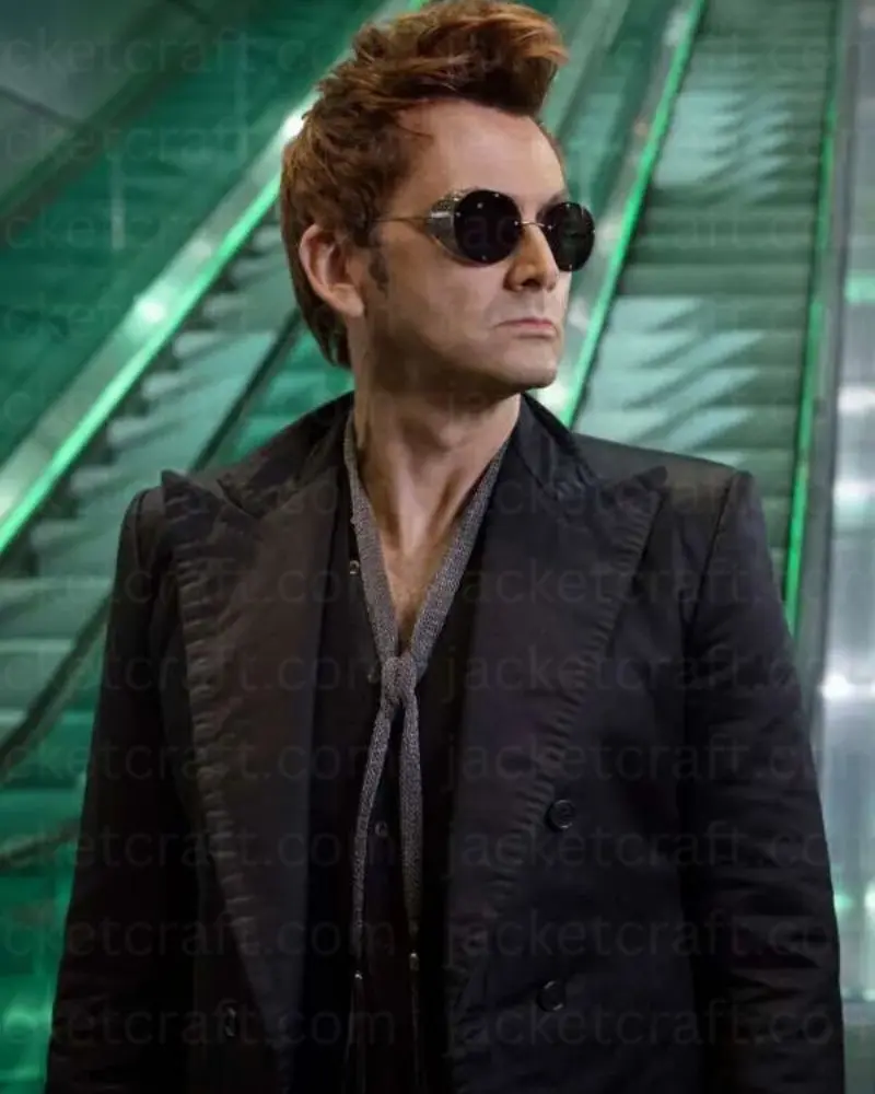david-black-blazer.webp