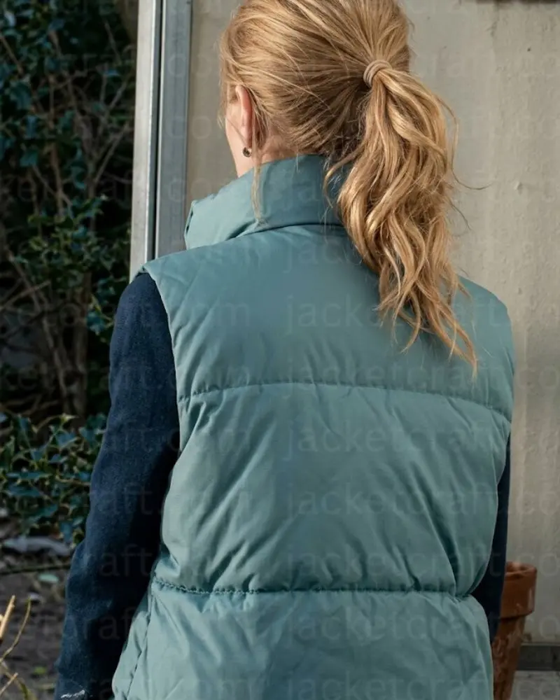 scarpetta-vest.webp