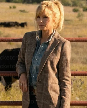 Kelly-Reilly-Blazer.webp