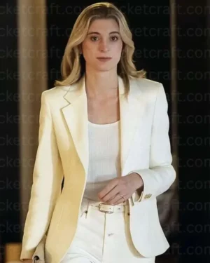 elizabeth-white-blazer.webp