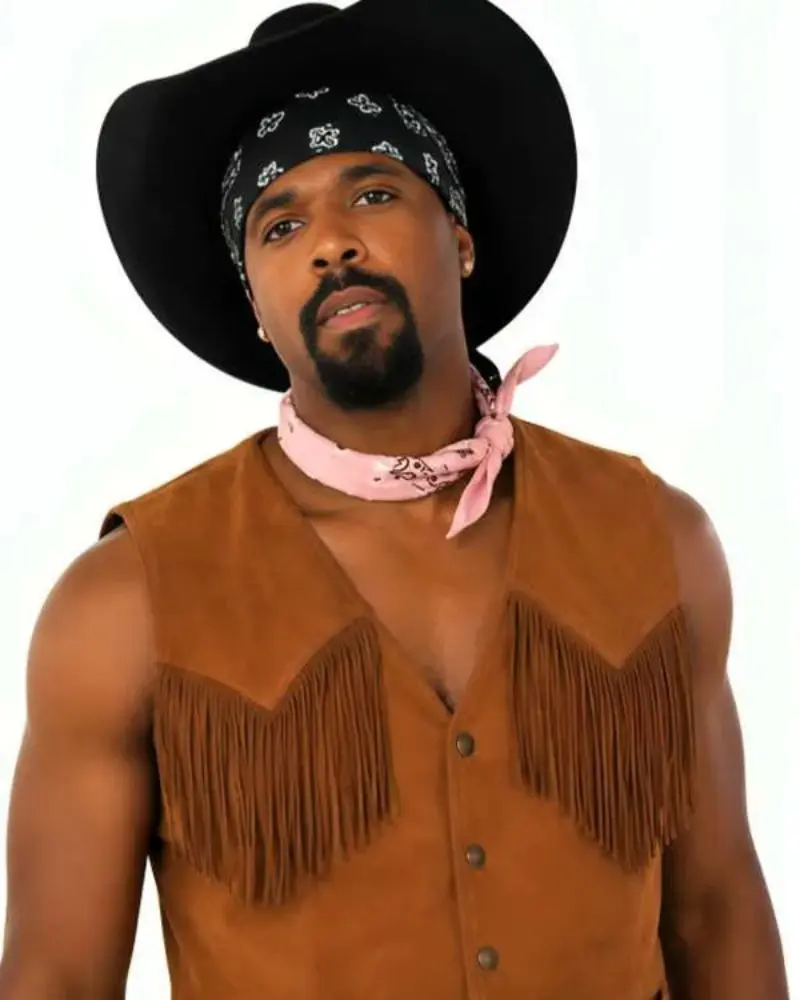 shawn-wayans-vest.webp